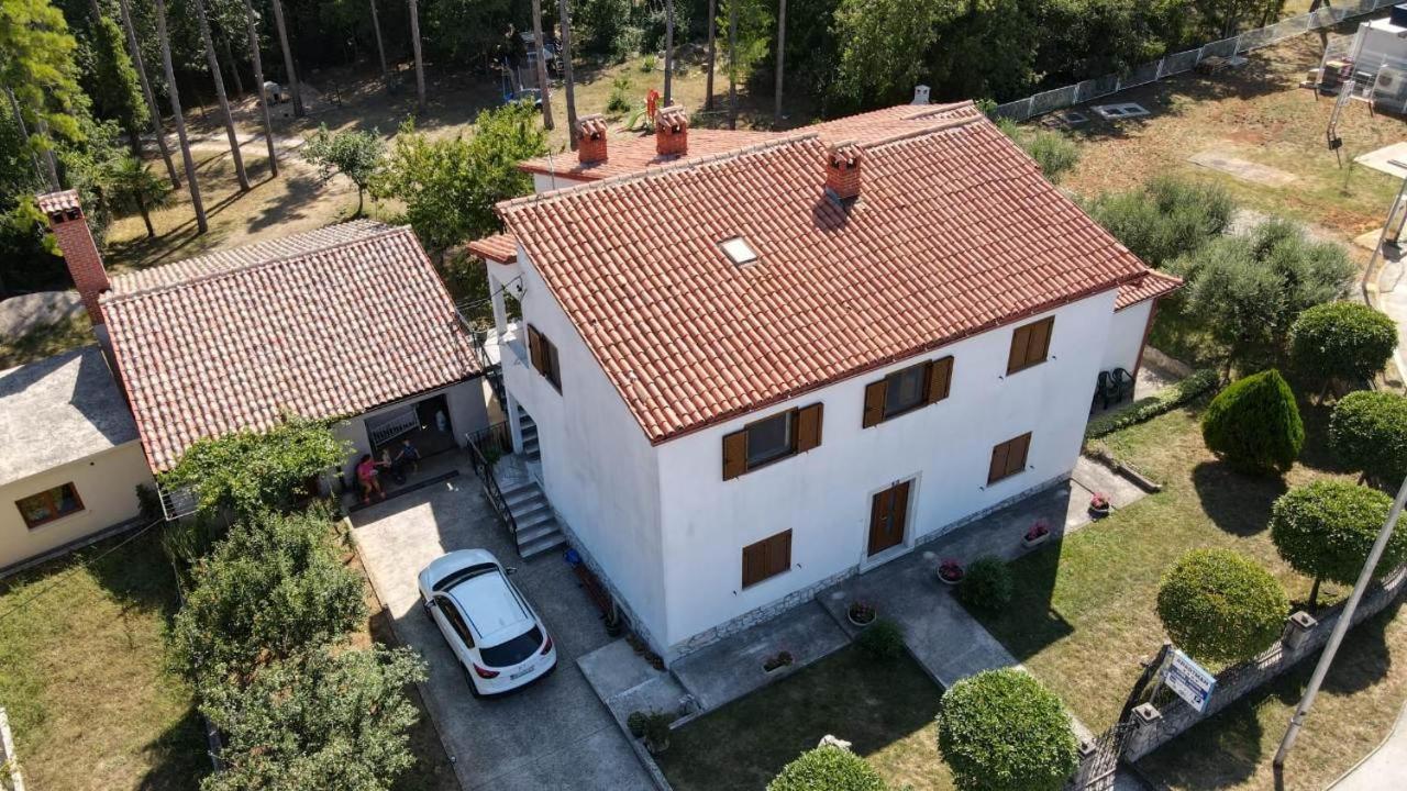 House Kontus Hotel Plomin Exterior foto